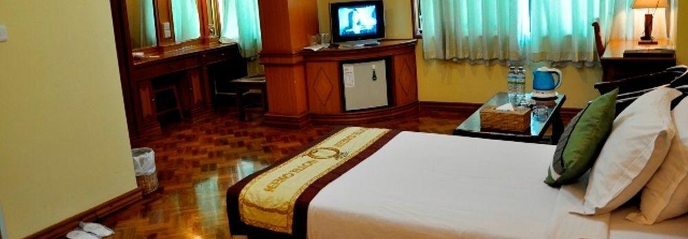 Hotel Queen Mandalay Luaran gambar