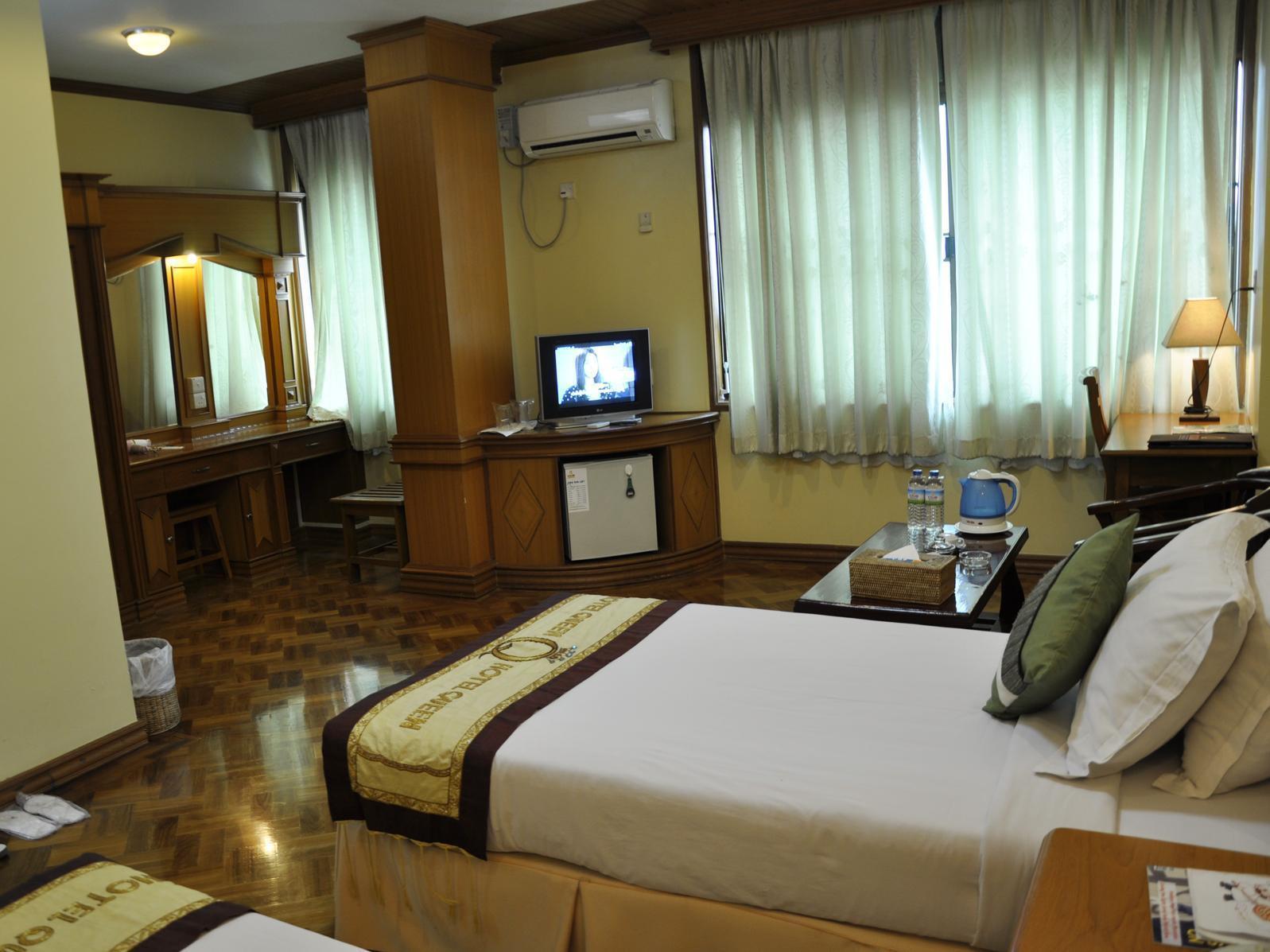 Hotel Queen Mandalay Luaran gambar