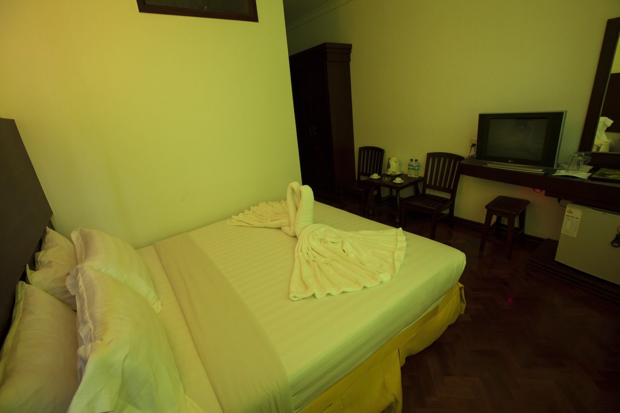 Hotel Queen Mandalay Luaran gambar