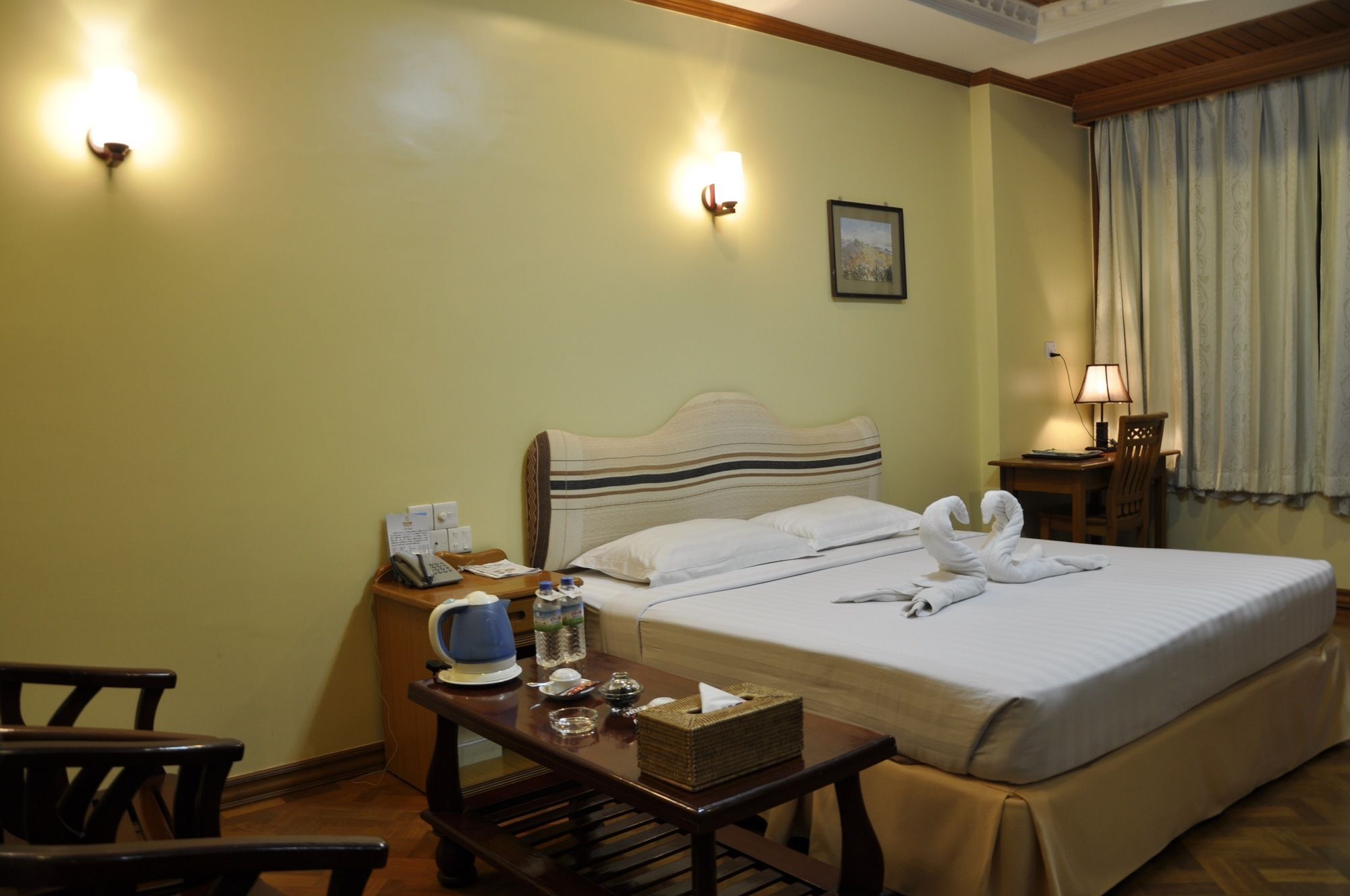 Hotel Queen Mandalay Luaran gambar