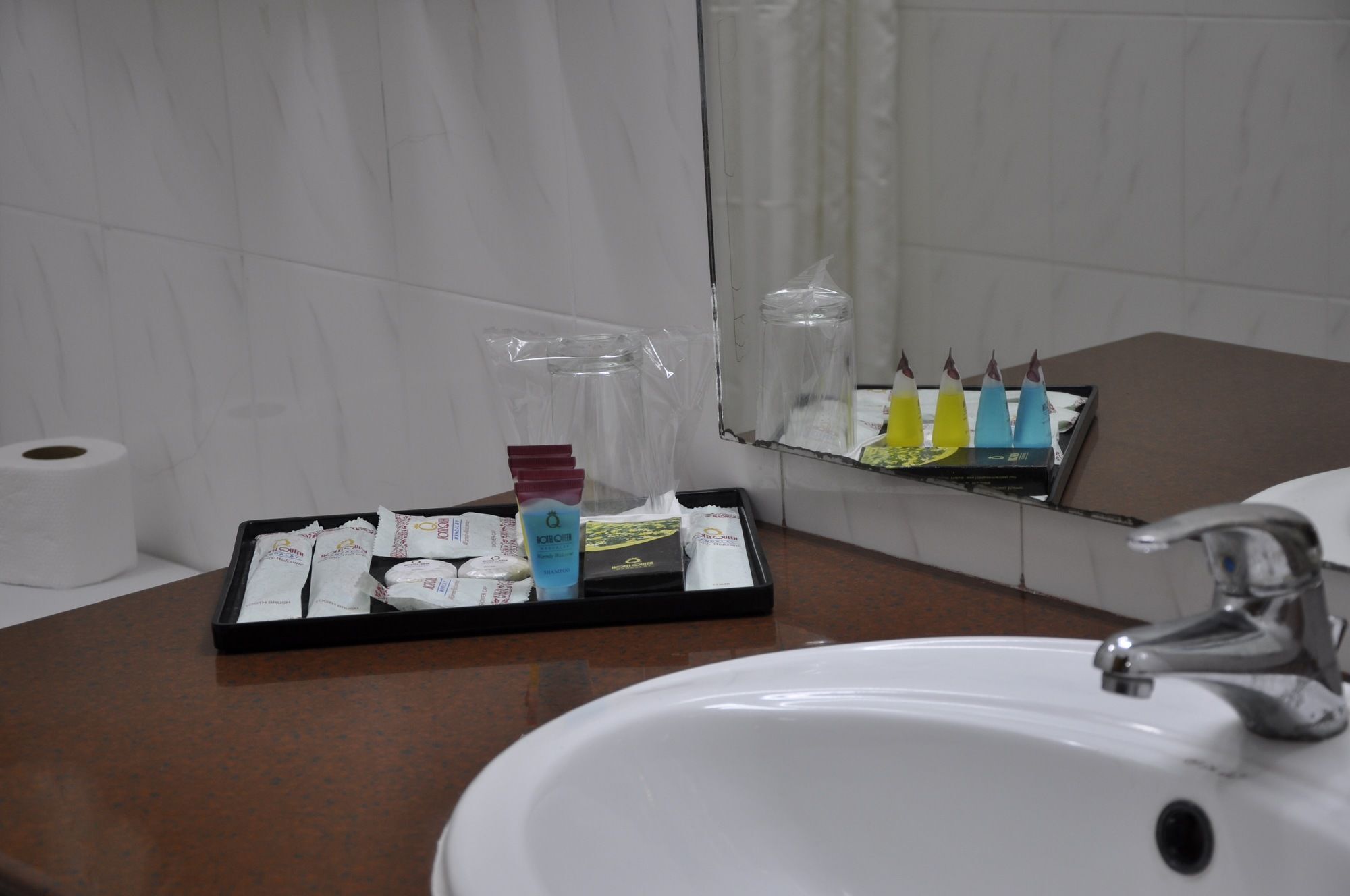 Hotel Queen Mandalay Luaran gambar
