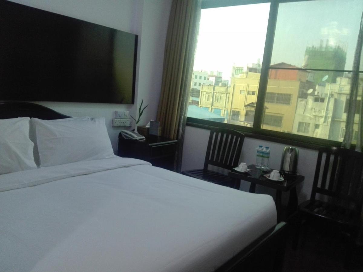 Hotel Queen Mandalay Bilik gambar